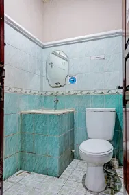 House Of Livina Mitra RedDoorz - Bathroom