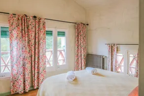 Ferienhaus 'La Rectoría De Castellar' mit Bergblick, Pool, Garten und WLAN - Zimmer