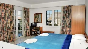 Malvasia Corner Studios - ex Romeo's House - Rom