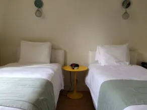 Royal Oak Inn - Room