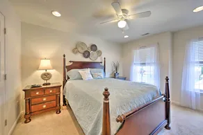 Brigantine Condo - Steps to the Ocean! - Interiör