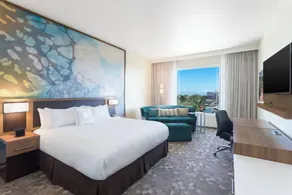 Courtyard by Marriott Kingston, Jamaica - Zimmer