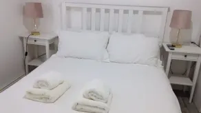 CityBreaks Rooms with Free Parking - Room