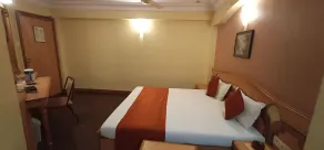Hotel Prime - Room