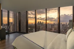 Montraj Continent Sukhumvit Bangkok - Room