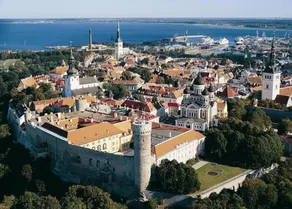 Tallinn Luxury Apartments with sauna and old town view - View from room