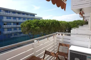 Genießen Sie Ihren Urlaub in unserem Pool - Balkon