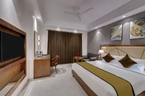 Click Hotel Aurangabad - Room