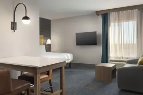 Homewood Suites Ajax, Ontario, Canada - Chambre