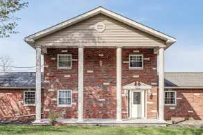 Poconos Group Getaway w/ Game Room + Fire Pit! - Interiör