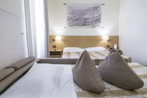 Hotel Aphrodite - Chambre