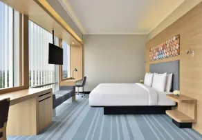 Aloft by Marriott New Delhi Aerocity - Vue de la chambre