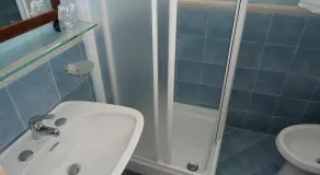 Hotel Riviera - Salle de bain