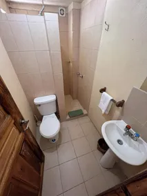 La Casa Verde Eco Guest House - Bathroom