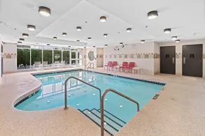 Holiday Inn Hotel & Suites Surrey East - Cloverdale by IHG - Piscine