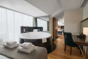 INX Design Hotel - Room
