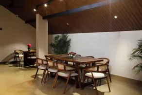 Hunkal Stays - Restaurant