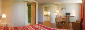 HOTEL CERISE - LES SOURCES Luxeuil-les-Bains - Værelse