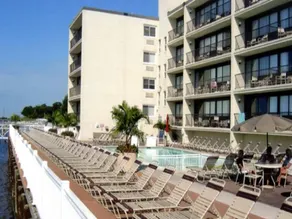 Pier 4 Hotel - Piscine