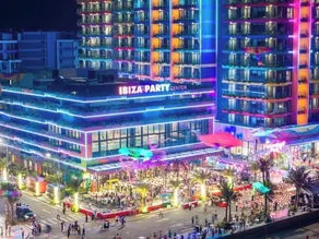 Flamingo Ibiza Hải Tiến 1723-1725 - Restaurant