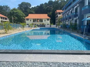 SURIA BEACH RESORT Pangkor - Pool