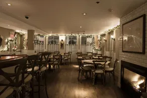 The Crown and Anchor Inn - Restaurant