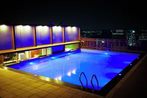 Effotel By Sayaji Dehradun - Pool