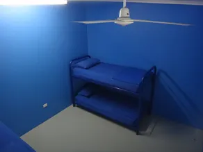 Cable Beach Backpackers - Room
