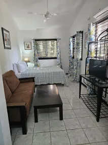 Roots Cafe Negril Rooms - Zimmer
