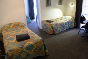 Bandicoot Motor Inn Hamilton - Room