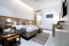 Hotel Yatrik - Room