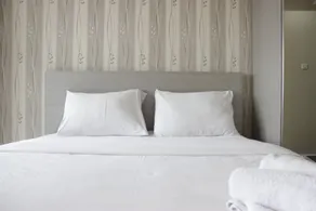 Cozy Studio Apartment At Mekarwangi Square Cibaduyut - Zimmer