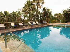 Hemingways Hotel - Pool