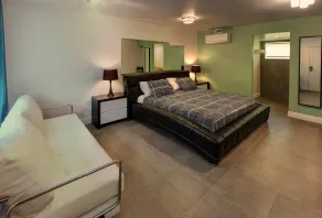 Gables Cove Hotel - Room