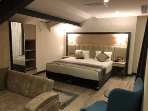 Ramada Encore By Wyndham Istanbul Basin Express - Chambre