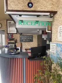 Karya Hotel - Réception