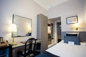 Crystal Plaza Hotel - Room