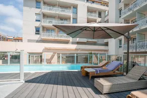 Zenitude Hôtel-Résidences Nice - Pool