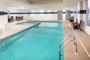 Hampton Inn & Suites Savannah - I-95 South - Gateway - Piscina