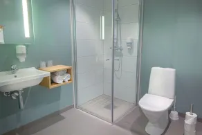 Hotel Q42 - Bathroom