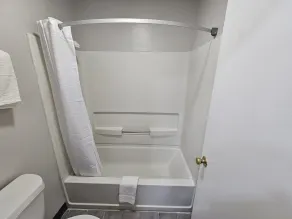 TRAVEL INN - Baño