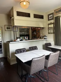 Garrison House Inn - Restaurant
