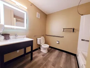 Super 8 by Wyndham Amsterdam - Salle de bain