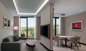 Altunizade Suites Istanbul, Curio Collection by Hilton - Room