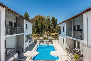 Kiwi Apartments - Piscine
