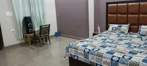 The Singh Hotel - Rum