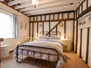 Driftwood Cottage - Habitación