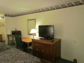 Travel Inn & Suites - Chambre