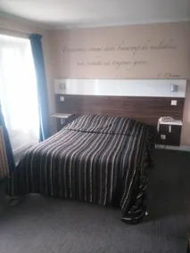 Hôtel Les Bords De Seine La Roche Guyon - Chambre