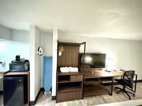 SureStay Plus by Best Western Cannon A.F.B. - Chambre